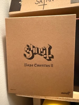 Ghost - Papa Emeritus II - Super7 Ultimates (Wave 2) - NEW
