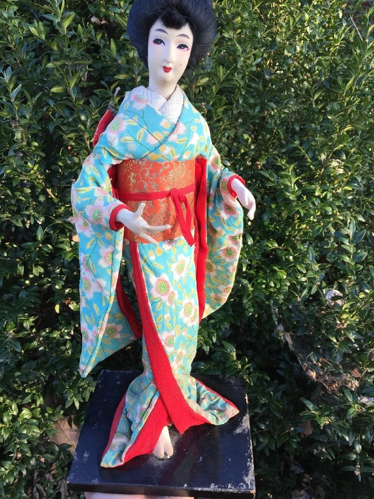 Japanese GEISHA Real Life Doll GOLD LOTUS FLOWER Kimono Antique Vintage Clothes