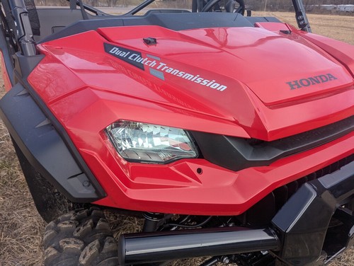 2025 Honda Pioneer 1000 Deluxe New - Picture 9 of 12