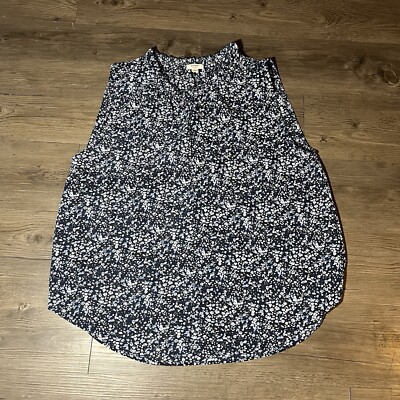 Dylan Top Women Size Medium Printed Blue Sleeveless Shirt V Neck Ruffle EUC