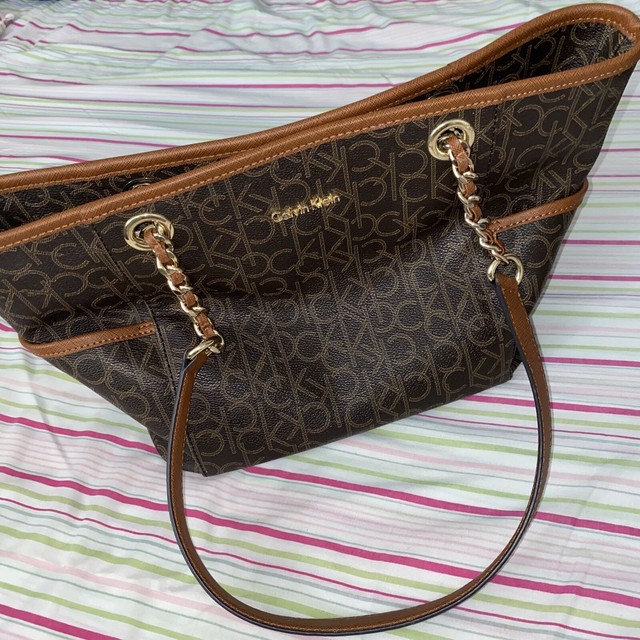 calvin klein center monogram