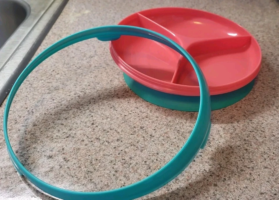 Placa seccionada de succión The First Years Inside Scoop, rosa/verde, placa para niños pequeños Foto 4 de 4