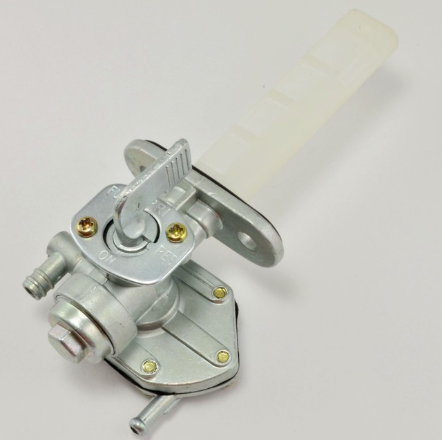 New YAMAHA XS400 Maxim Petcock Fuel Tank Switch Valve Assembly (1978-83) New YAMAHA XS400 Maxim Petcock Fuel Tank Switch Valve Assembly (1978-83)