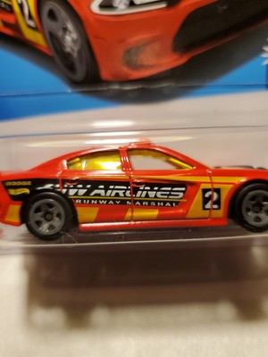 Hot Wheels – ´15 Dodge Charger SRT HW First Response – 1:64 Maßstab, Mattel 2024 – Sammler- Und Spielzeugauto