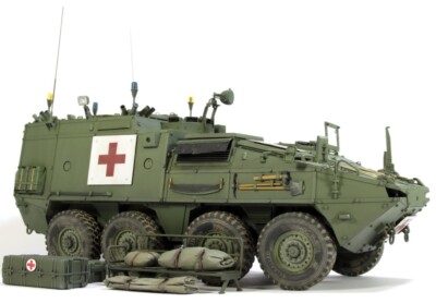 Probuilt Armored medical vehicle 1/35 Masterarbeit/Handarbeit auf basis BTR-70