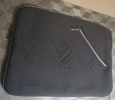 Black Padded Protective Targus Sleeve Carry Case for Laptop; 15.25"x11"