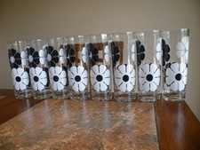 8 - Vintage COLONY Retro FLOWER POWER Black White DAISY 7" MCM BAR GLASSES