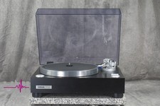 YAMAHA GT-750 Direct Drive Record Player Turntable in Very Good Condition