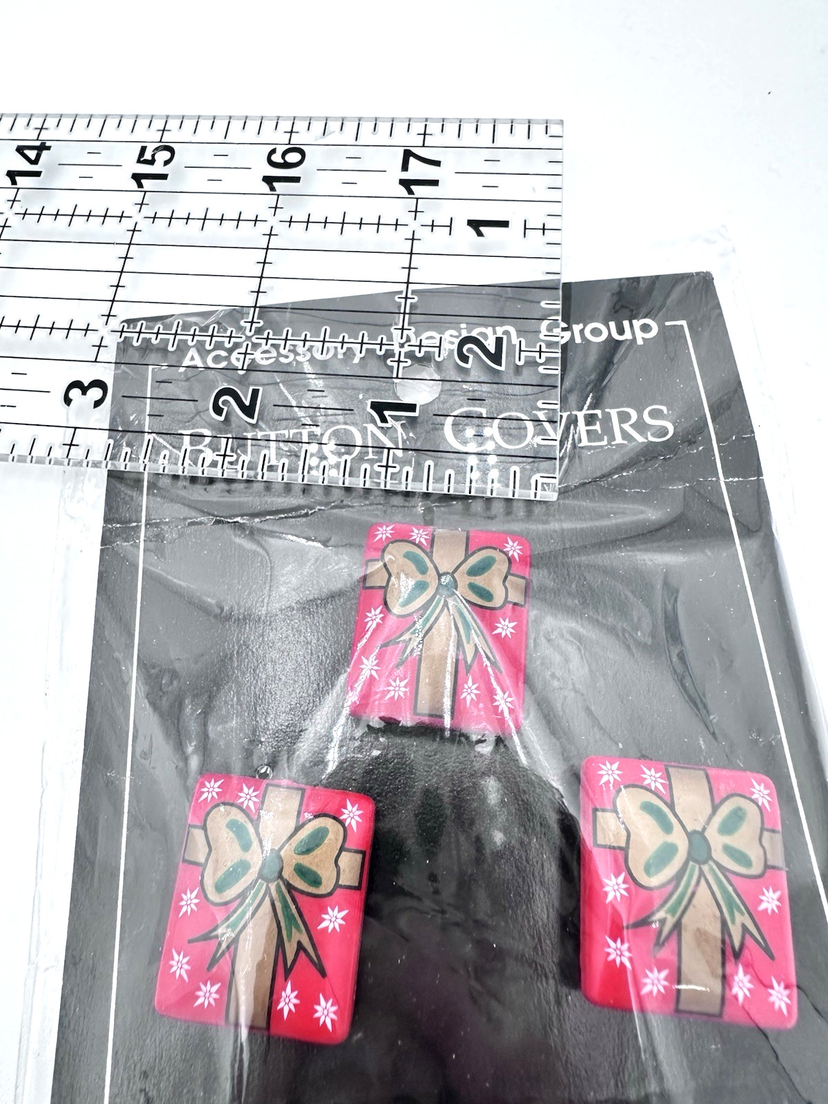 Vintage Christmas HolidayWrapped Package Button Covers S/6 NOS