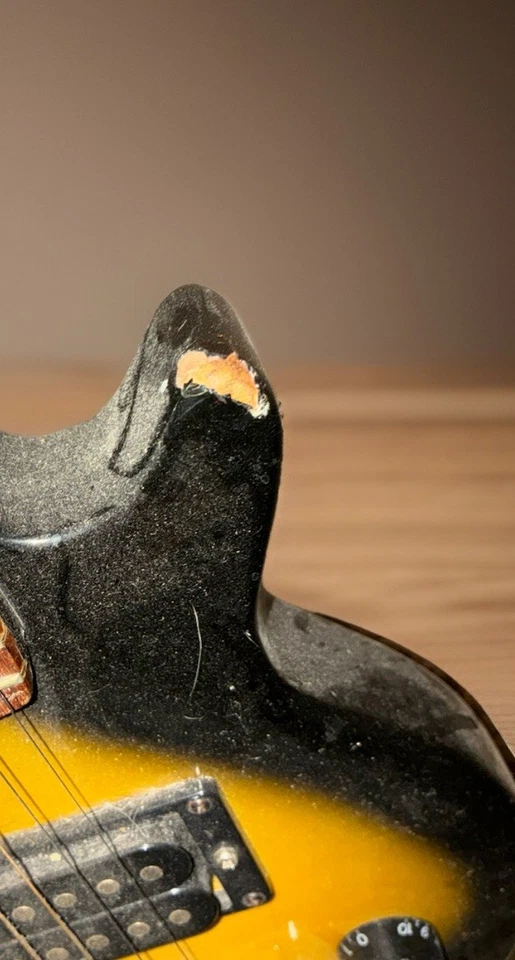 Roadie Epiphone By Gibson Pee Wee Les Paul Electric Guitar Yellow Burst Travel - Image 4 of 4