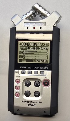 Zoom H4n Pro Portable Handy Recorder - Black