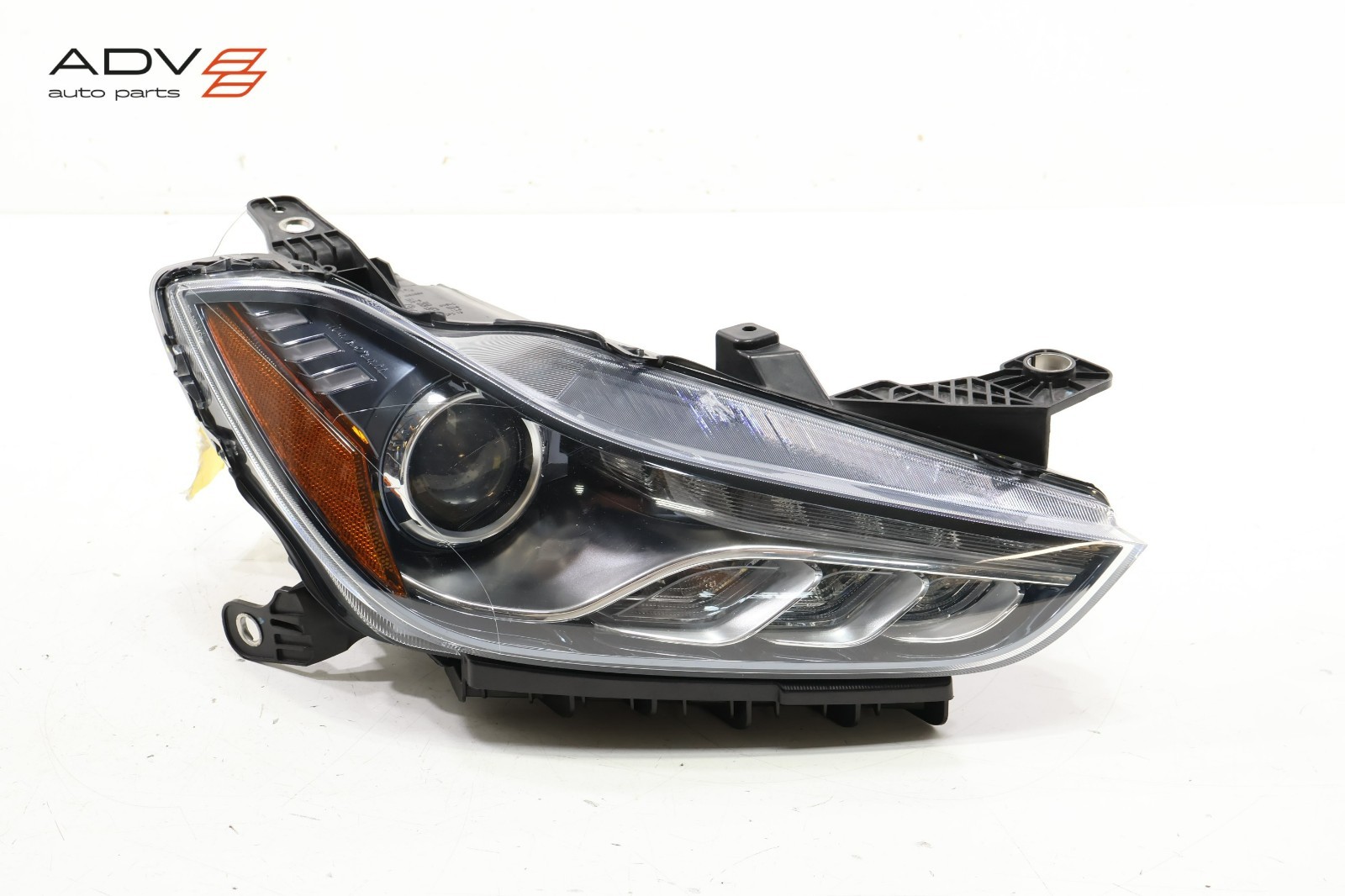 MASERATI GHIBLI FRONT RIGHT PASSENGER SIDE HEADLIGHT LIGHT LAMP OEM 2014 - 2020