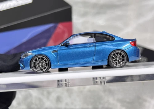BZMW 1:64 Blue M2 Competition Coupe Sports Model Diecast Resin Car - Picture 9 of 11