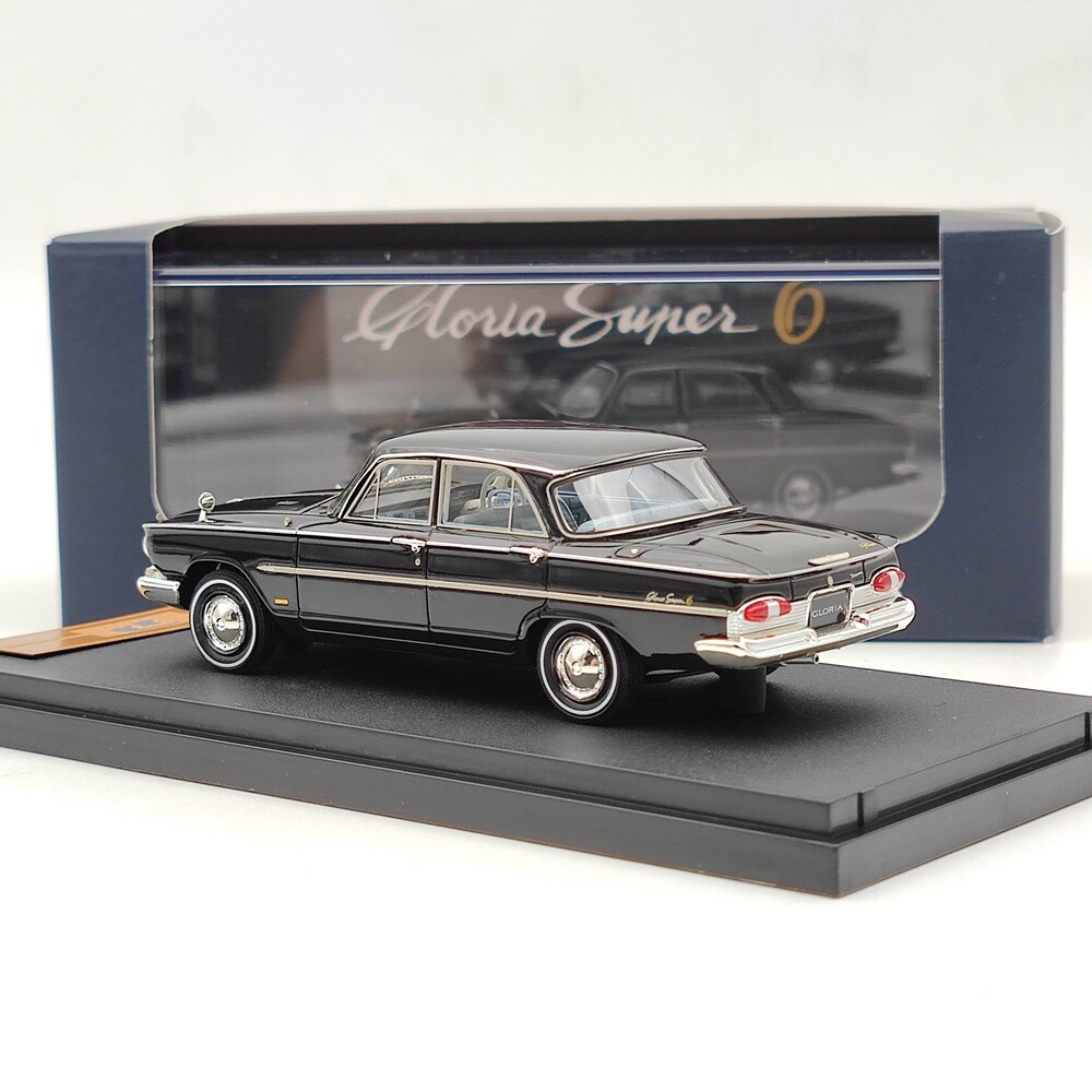 Mark43 1:43 Nissan Prince Skyline 2000GT-B (S54B-3) Red/White