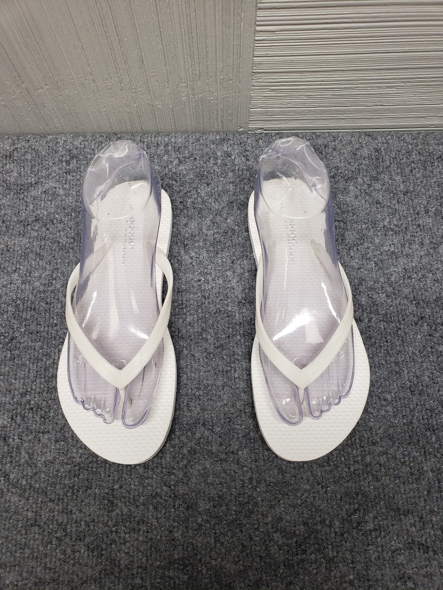 Old Navy Women Flip Flop Sandals 7 White Slip On Rubber Sole Open Comfort Shoes View 3