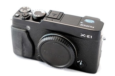 Fujifilm X-E1 - Gehäuse - schwarz - schöner Zustand