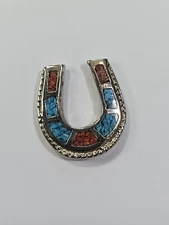 Horseshoe  Crushed Blue & Dark Red Tourquise Silver Color Metal
