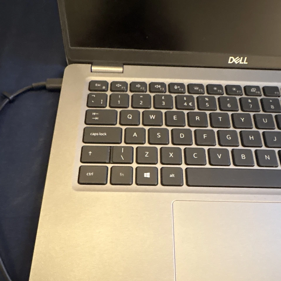 Dell Latitude 5420 · i5-1145G7 · 16GB · 238GB, photo 2 of 5