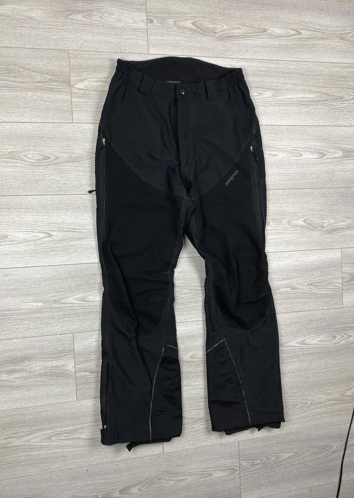 Patagonia Women's Ski Snowboard Pants Black Size 8 M