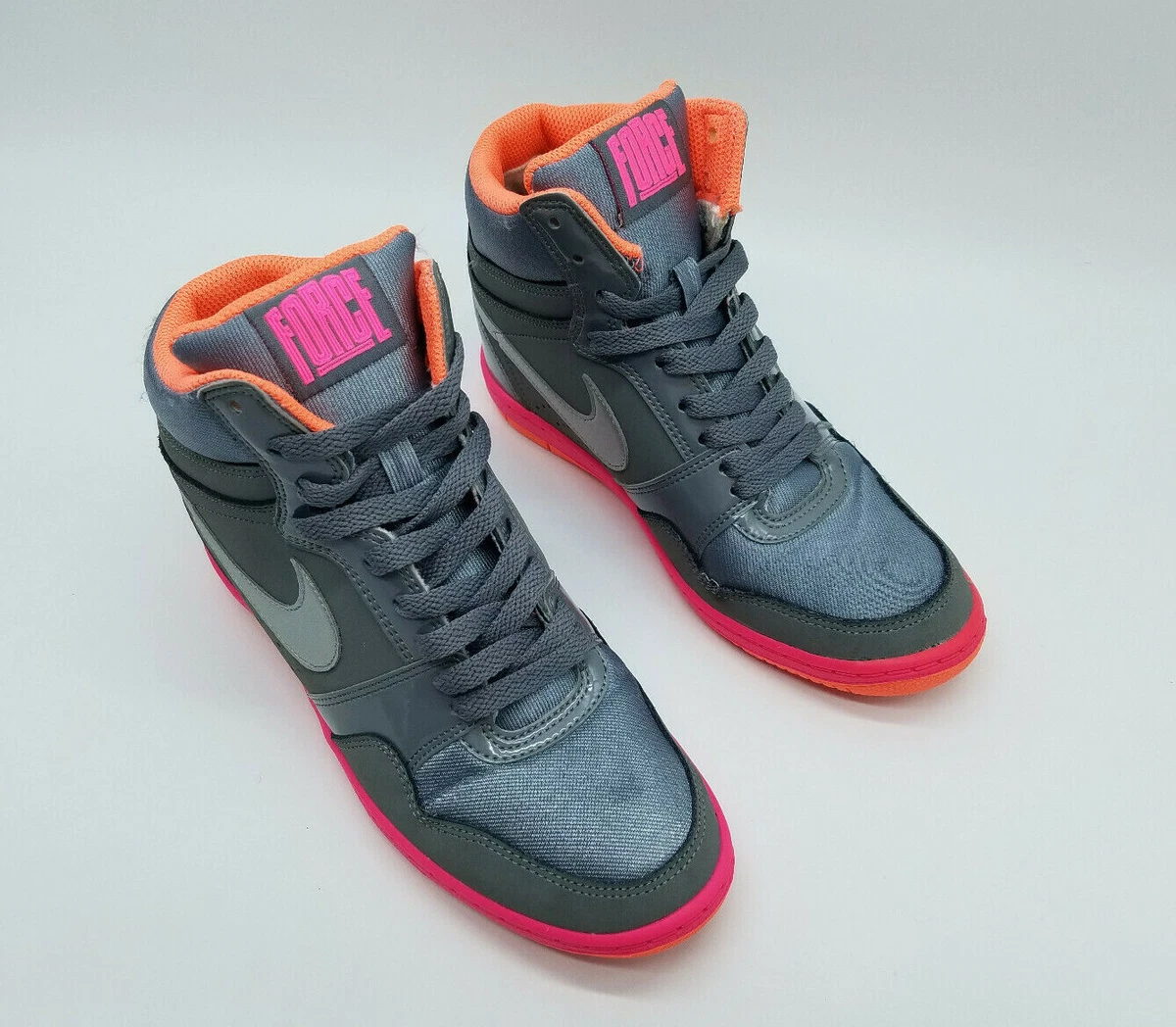 Nike with orange heel 2025