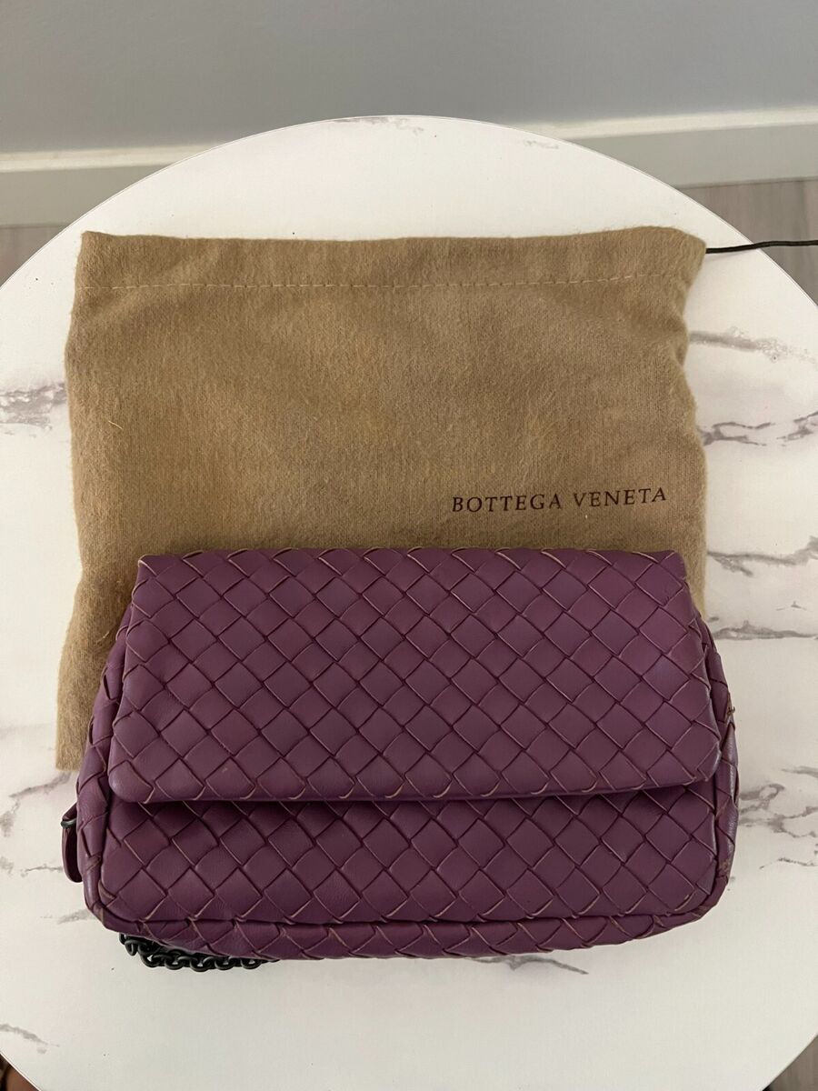 Bottega Veneta Intrecciato Nappa Crossbody Mini Bag Lambskin Bottega Veneta Intrecciato Nappa Crossbody Mini Bag Lambskin