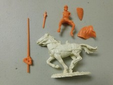 Elastolin 70mm Unpainted Mounted Norman short cape Cat 8867