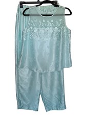 Vtg Inner Most Sz L Green Floral Imprint/ Embroidered 2 Piece Satiny Pajamas