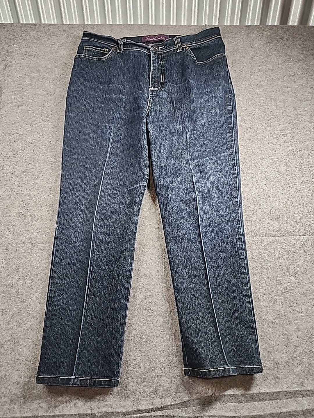 Gloria Vanderbilt Women’s Amanda Stretch Blue Denim Jeans Size 14 (16) Petite