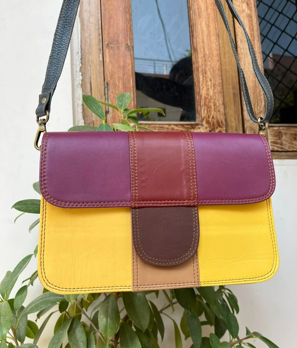 Stylish leather shop bag