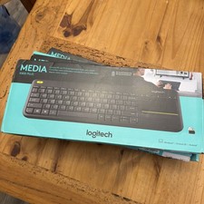 Logitech K400 Plus Wireless Media Keyboard wi...