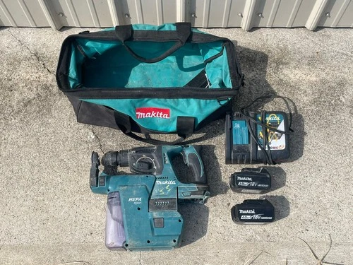 MAKITA XRH01 18V Rotary Hammer Drill, Dust Extractor DX01, Charger Bag Batteries