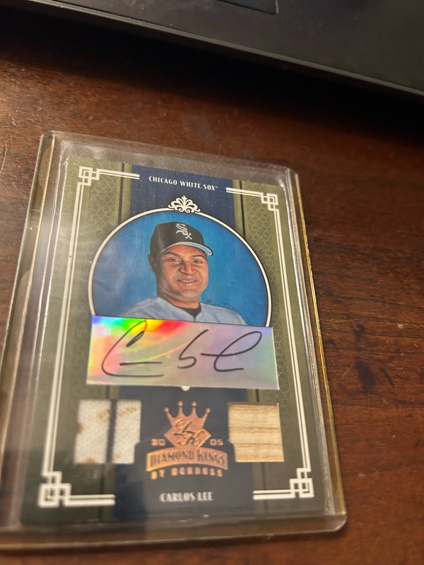 CARLOS LEE   SIGNED CARD/Jersey Piece/BAT Piece ;Numbered ; Donruss 2005