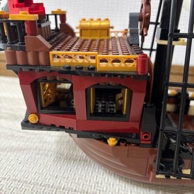 LEGO Captain Redbeard's Pirate Ship 6243 (No Box)