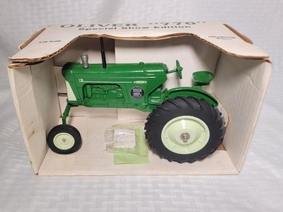 Spec Cast Oliver 770 Special Show Edition 1991 Louisville Show  1/16 Scale NIB