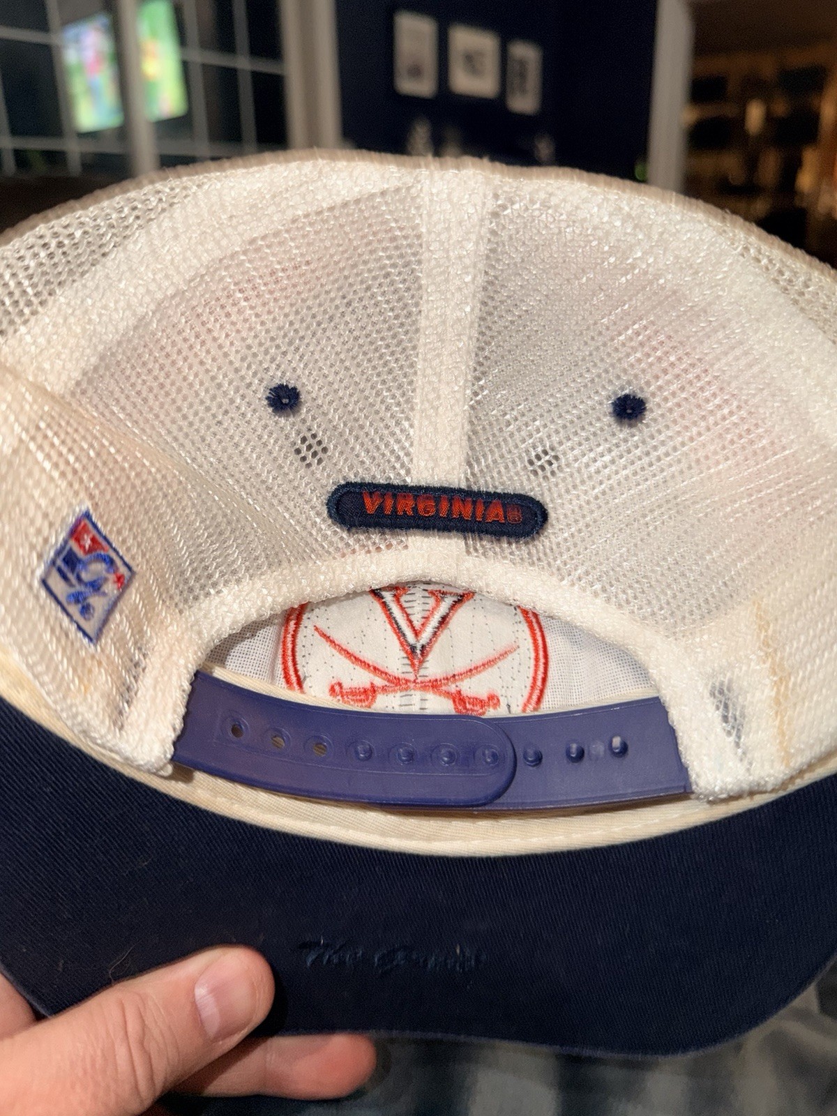 UVA trucker hat, embroidered patch - image 2