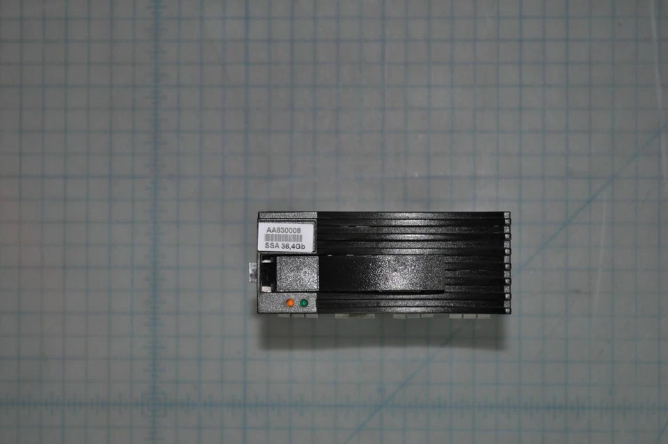 IBM Ultrastar 36ZX 36.4GB 10000RPM Ultra-160 SCSI  Internal Hard Drive  18P2199 - Image 3 of 3