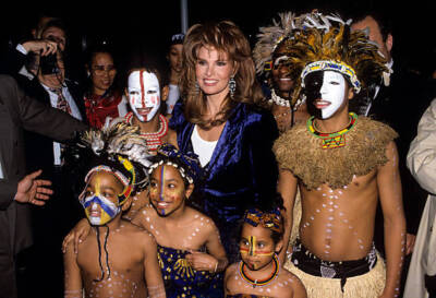 Raquel Welch attends Batoto Yetu Rites of Spring benefit New York - Old Photo 3