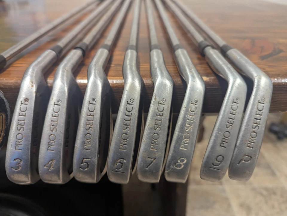 Pro Select Blaze Full Set of Irons PW to 3 with Steel Stiff Shafts plus Putter - Image 2 of 4