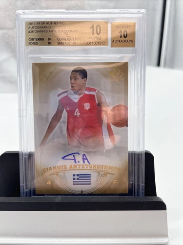 2013-14 Sp Authetic Giannis Antetokounmpo Rookie Auto BGS PRISTINE 10 Auto 10