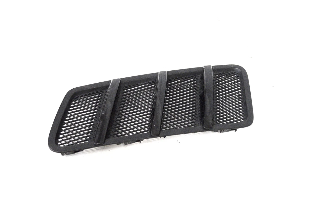 Mercedes X166 Bonnet Hood Grille Left A1668800105 GLS63 AMG 2017 
