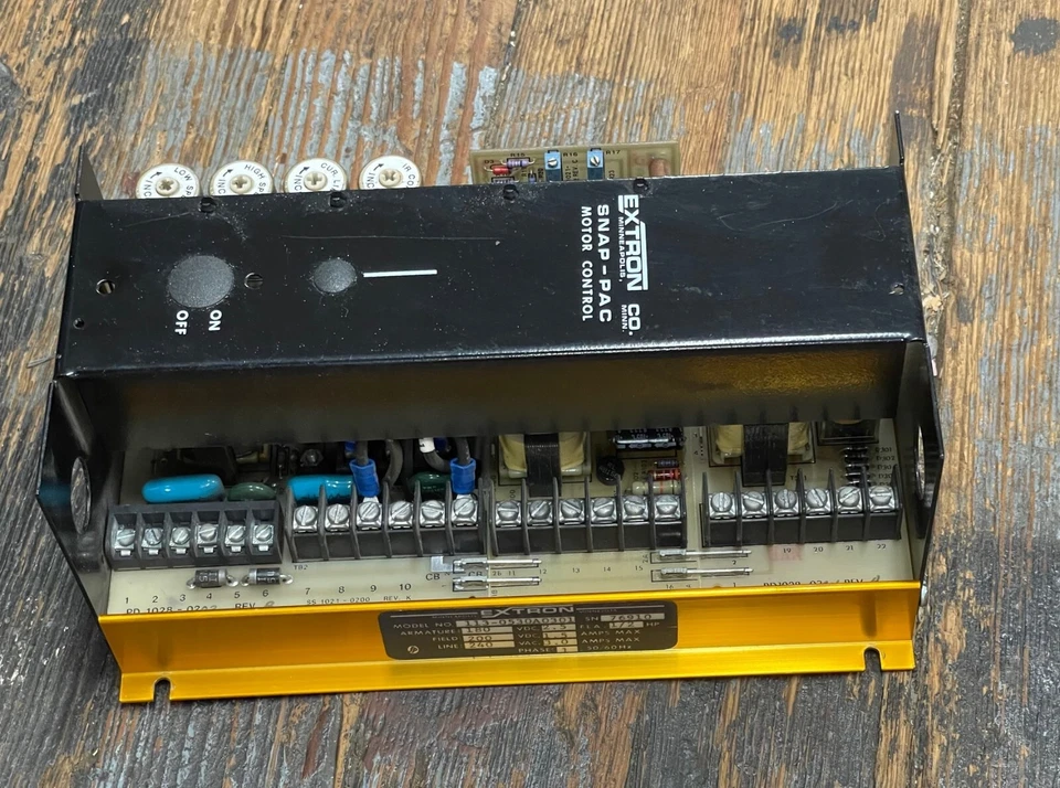 EXTRON SNAP-PAC MOTOR CONTROL 113-0530A0301 1/2 HP 180 VDC 1 PH - Image 4 of 4