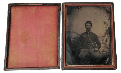 1/4th plate Tintype Civil War Union Soldier with Corp Badge