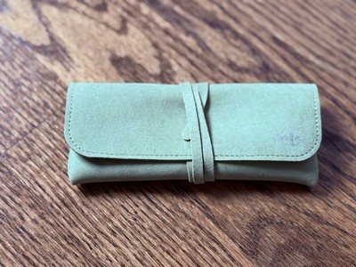 VAN CLEEF & ARPELS CLEANING/POLISHING CLOTH KIT POUCH W/BRUSH