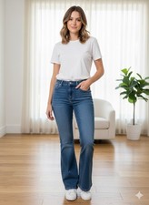 Women's Blue Jeans, Size 12 New Without Tag