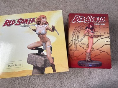2 Dynamite RED SONJA statues - Paolo Rivera 26/75