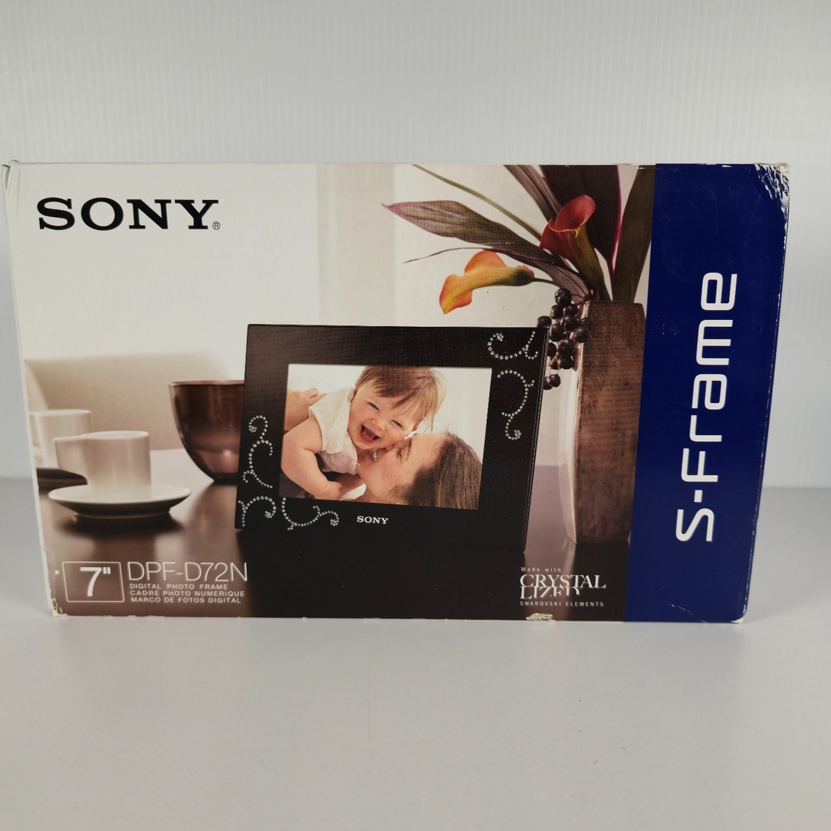 Sony S-Frame DPF-D72N 7