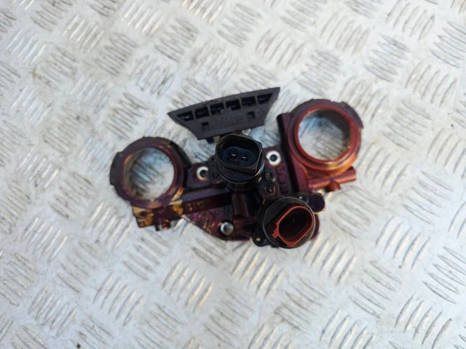 Volkswagen Touareg I 2006 árbol de levas VANOS distribución válvula salenoide 066109210 k Foto 2 de 4