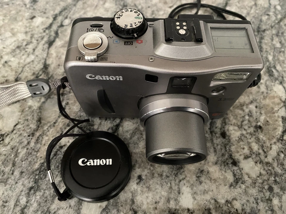 Canon PowerShot G1 Digital Camera 3.3MP with Original Box & Owner’s Manual - Image 3 of 4