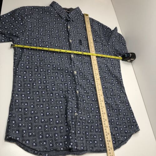 Ben Sherman Men's Button Up Shirt, Size M, Short Sleeve Cassette Tapes Pattern - Picture 4 of 6