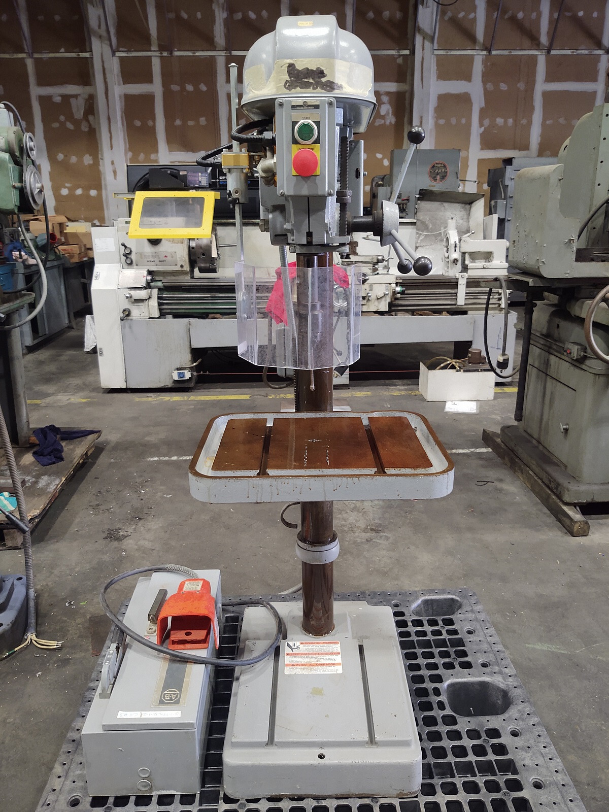 17" Delta Drill Press, Model 17 430, Floor Type, Tilting Table
